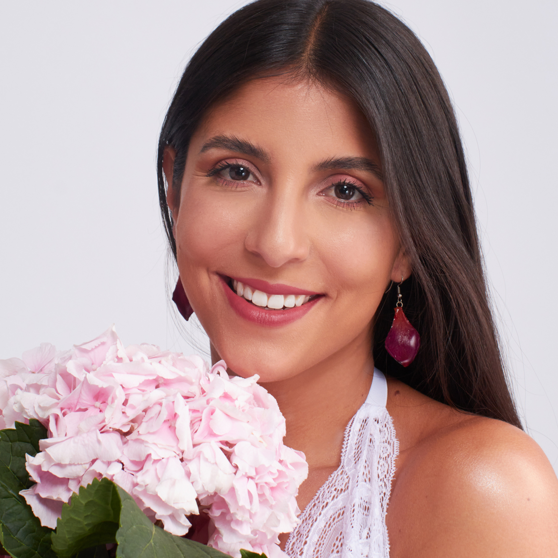 Pink carved lipstick for fair skin 2